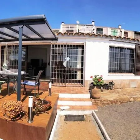 Casa Papallona Holiday home